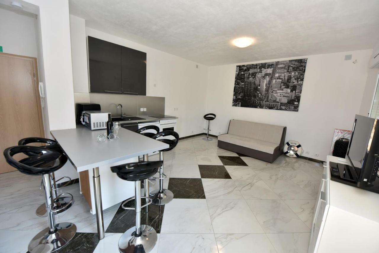 Apartmani Ivan V Relax Vodice Exterior photo