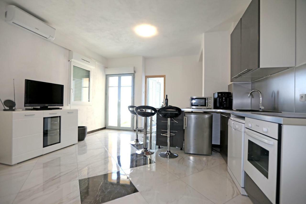 Apartmani Ivan V Relax Vodice Exterior photo
